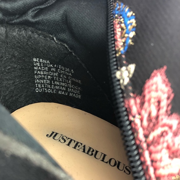 JustFab Black Brocade Besha Bootie, Sz 6 - Picture 6 of 8